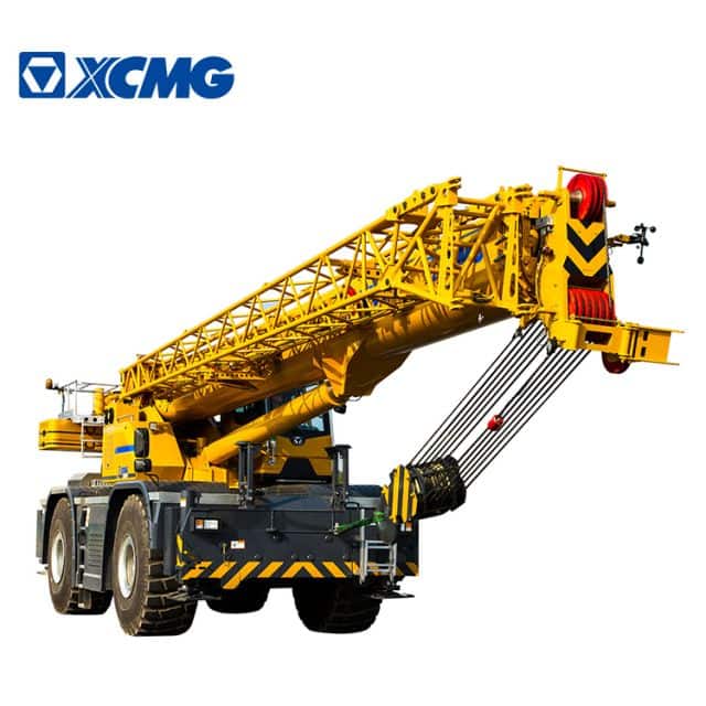 XCMG Official XCR70 70 ton mobile Crane 4 wheel Rough Terrain crane machine price for sale